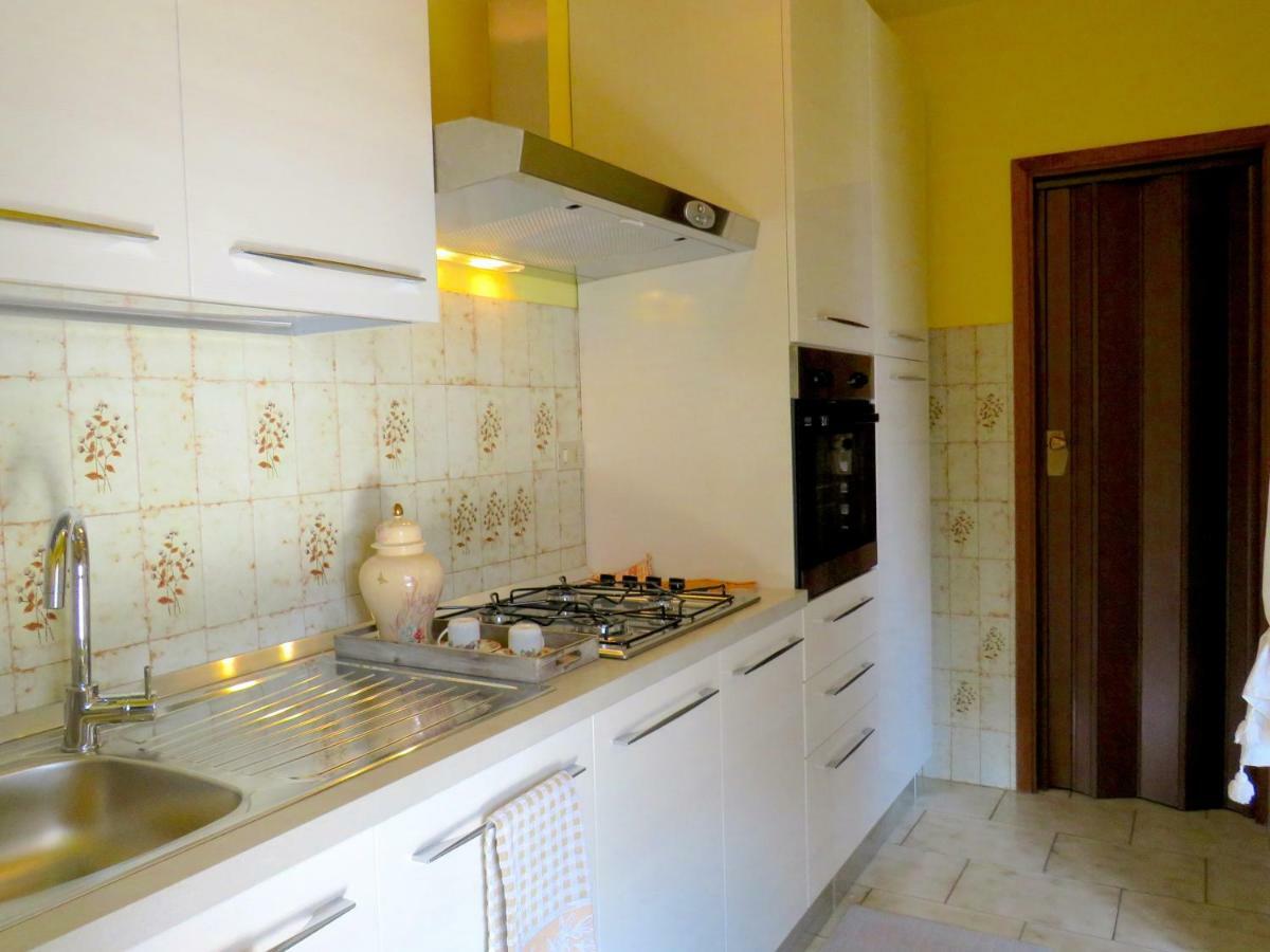 Grazia Appartamento Family Barga Exterior foto