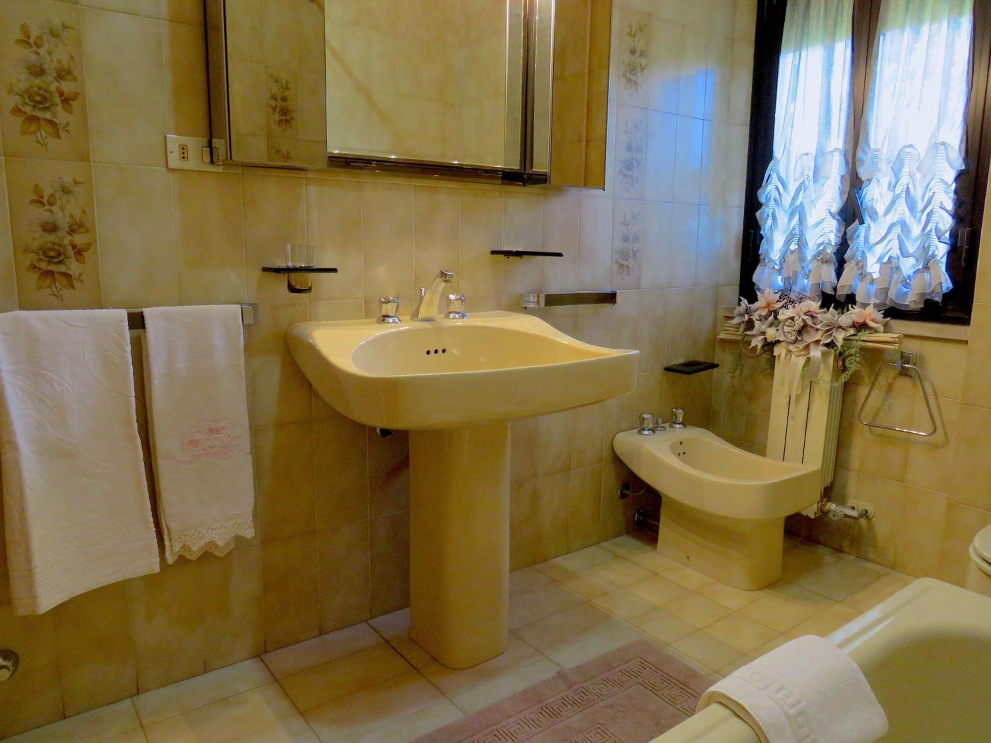 Grazia Appartamento Family Barga Exterior foto