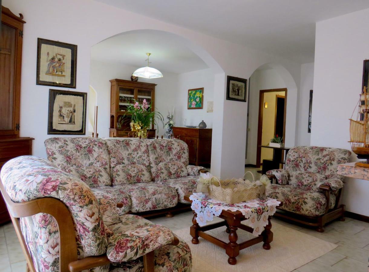 Grazia Appartamento Family Barga Exterior foto